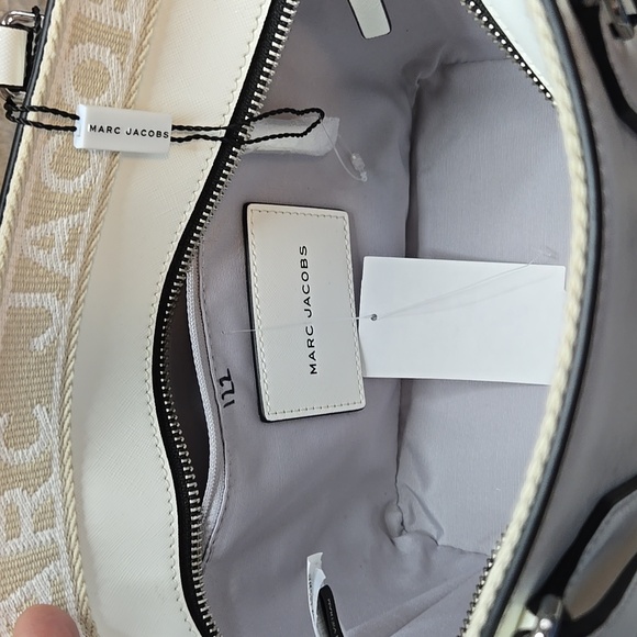 Marc Jacobs Cream Tote with Guitar Strap NWT - Picture 7 of 8